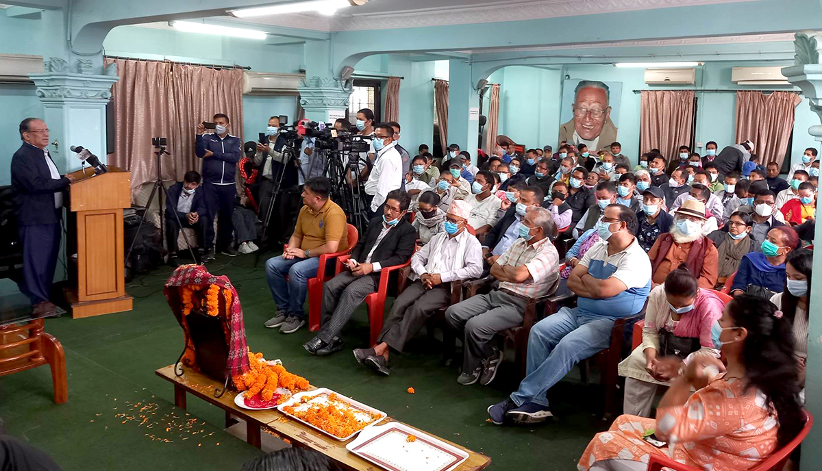 पार्टी पुनःनिर्माणको महान् अभियानमा लाग्‍न प्रचण्डको अपील, आगामी निर्वाचनमा एक नम्बर बन्ने दाबी [भिडियो]